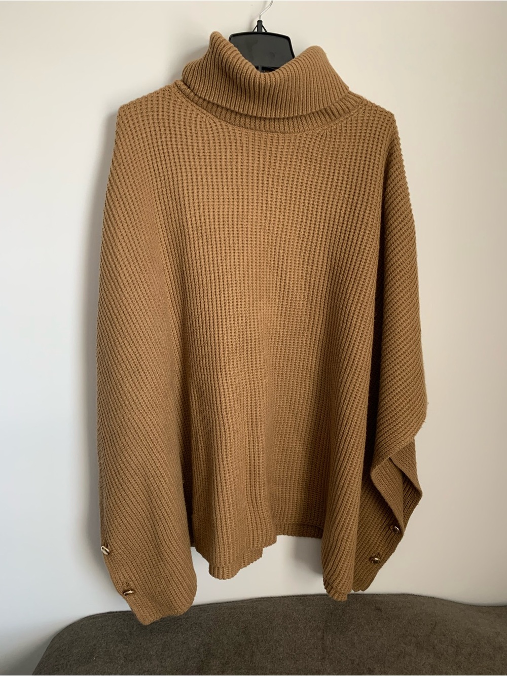 Michael Kors Women's Turtleneck Poncho Shawl Wrap Ribbed Heavyweight Brown/Tan